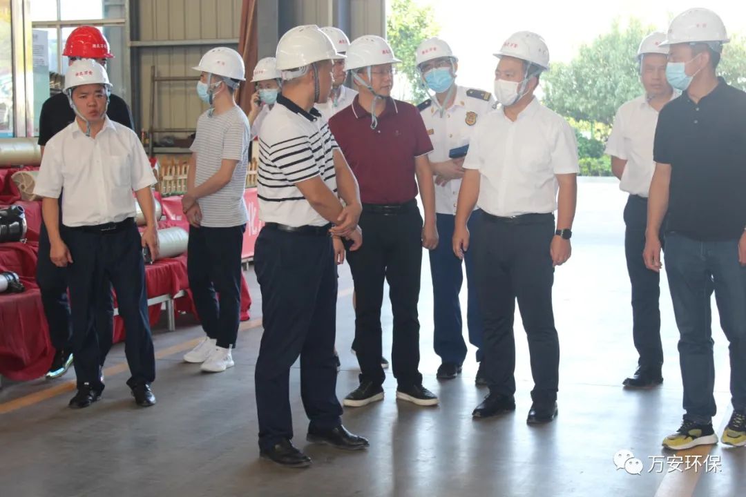 無縫氣瓶生產(chǎn)商,密閉取樣器,自動切水器,截油排水器 無縫氣瓶生產(chǎn)商,密閉取樣器,自動切水器,截油排水器