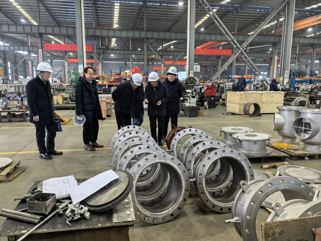 無縫氣瓶生產(chǎn)商,密閉取樣器,自動切水器,截油排水器 圖片