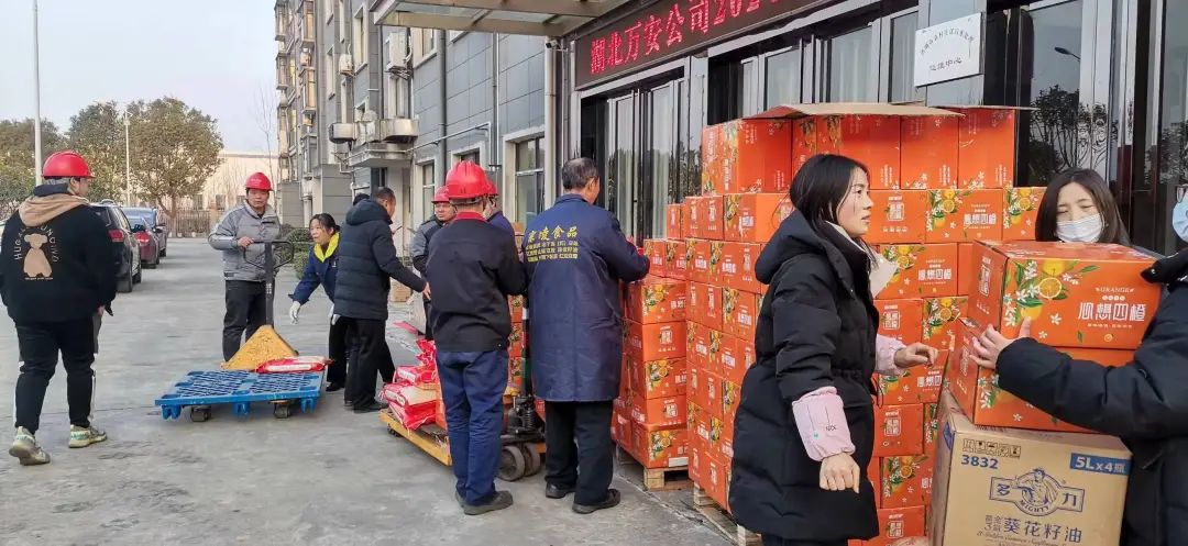 無縫氣瓶生產(chǎn)商,密閉取樣器,自動切水器,截油排水器 圖片